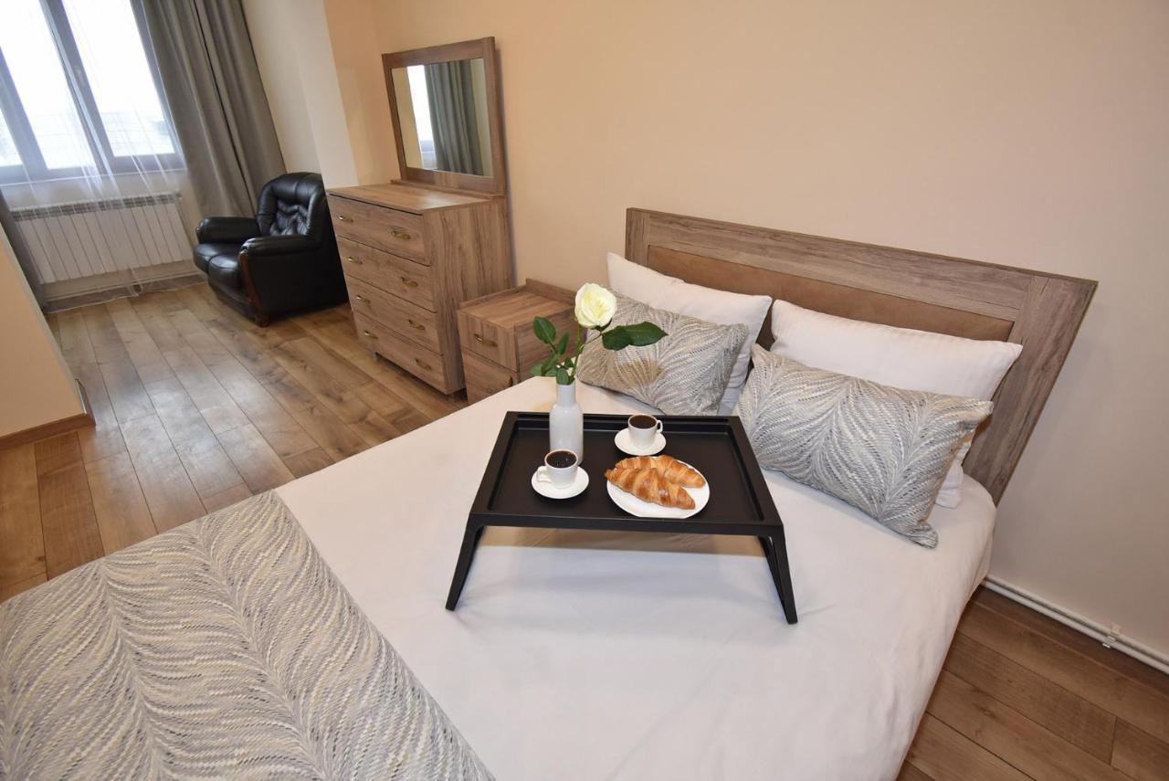 2 Bedroom Apartment, Quiet And Spacious يريفان المظهر الخارجي الصورة