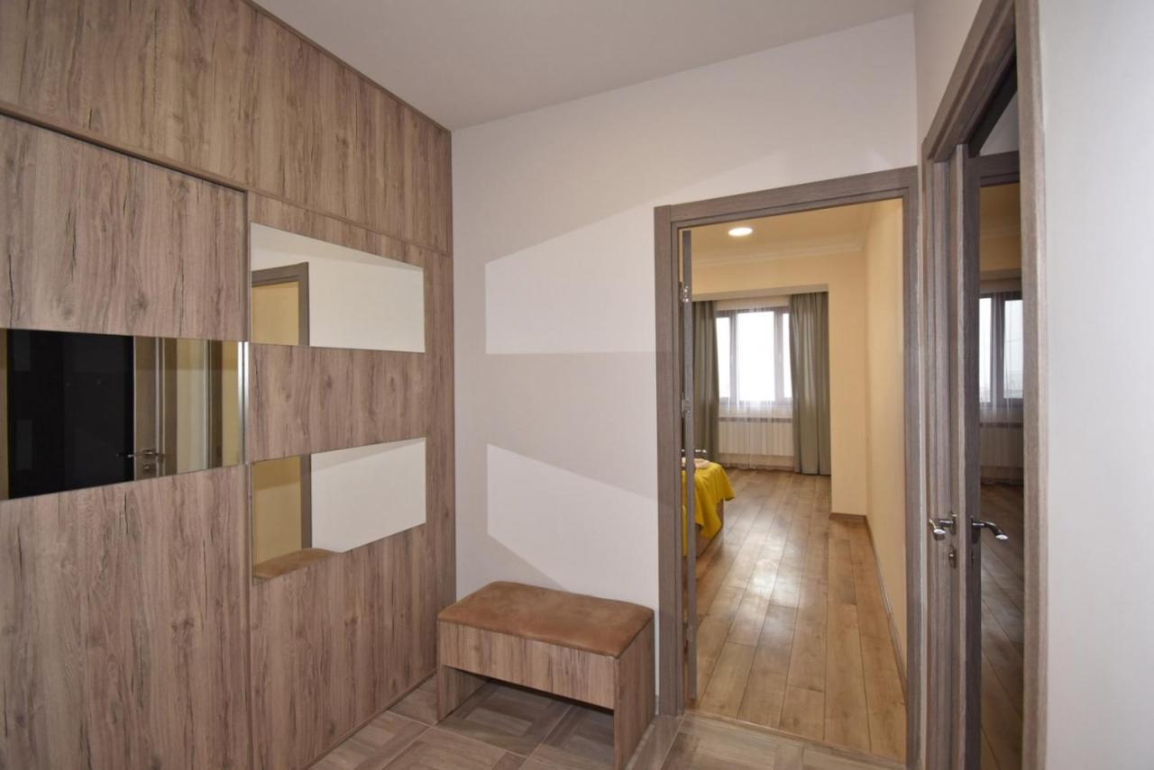 2 Bedroom Apartment, Quiet And Spacious يريفان المظهر الخارجي الصورة